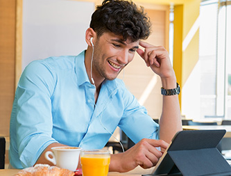 Register for the on-demand webinar by Wainhouse Research and AT&T.